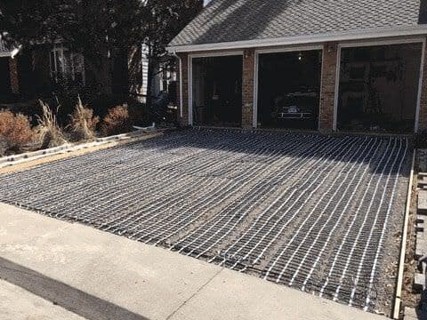 Montreal West Island Driveway Heated System Installation
